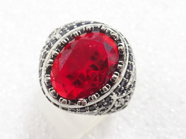 JAPANESE KIMONO / ANTIQUE COLORED STONE RING (SIZE 19.5)
